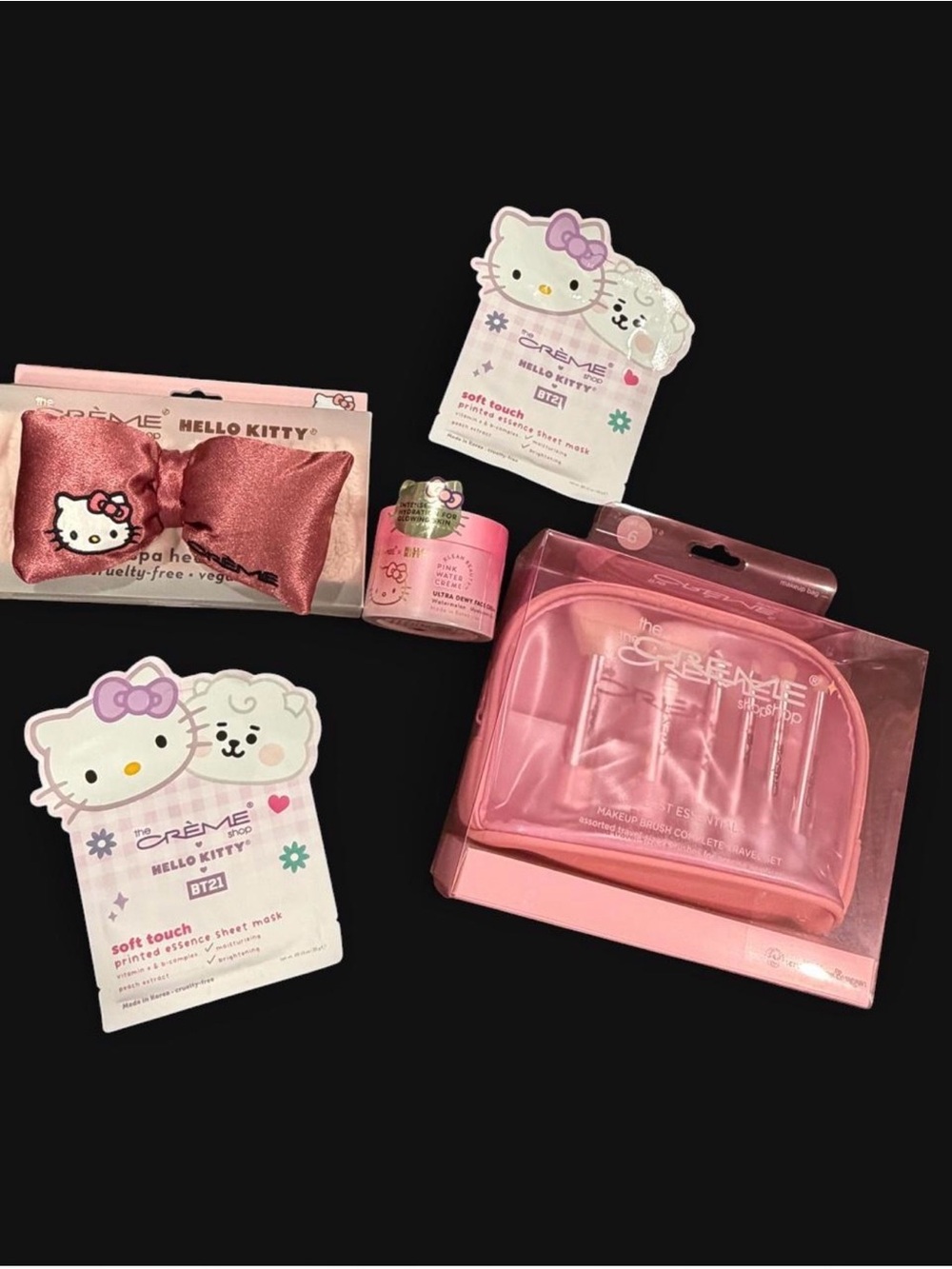 The Crème Shop x Hello Kitty bundle
